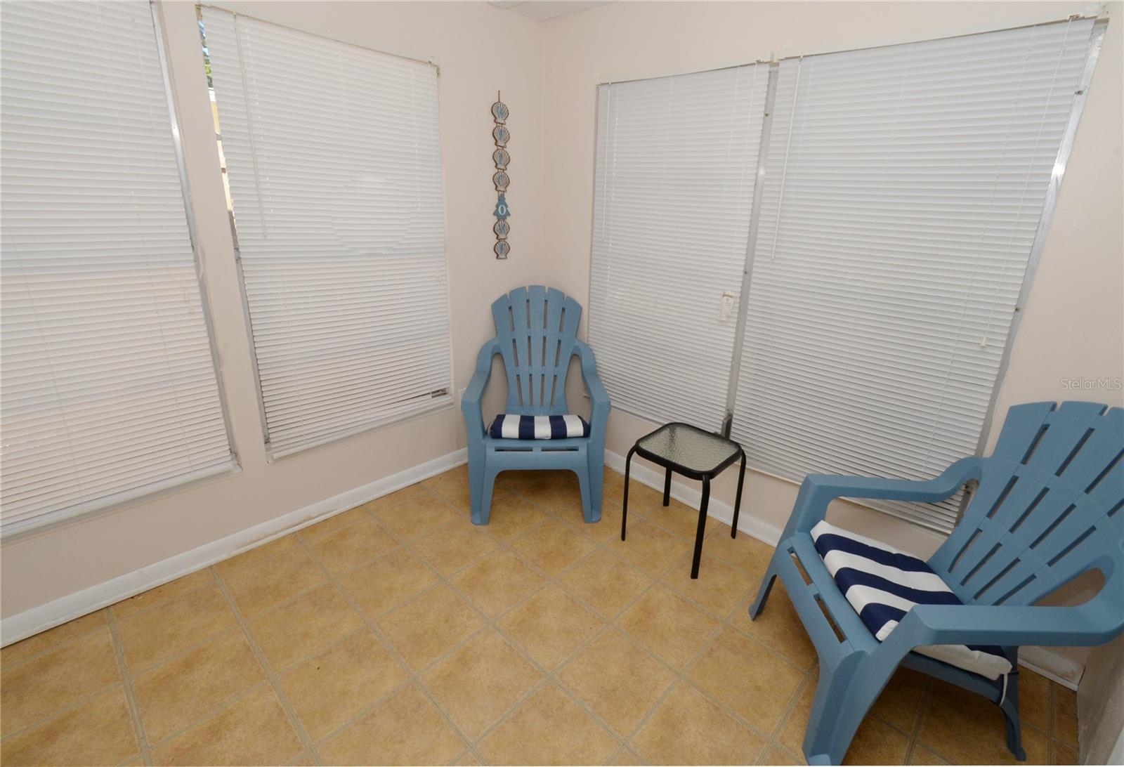 PASADENA ESTATES SEC F - Residential