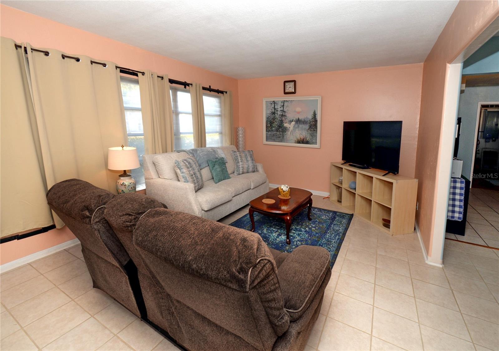 PASADENA ESTATES SEC F - Residential