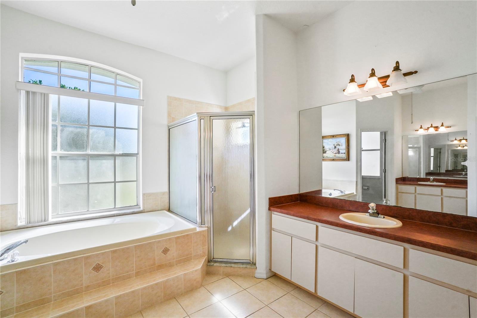 PRISTINE PLACE PH 3 - Residential