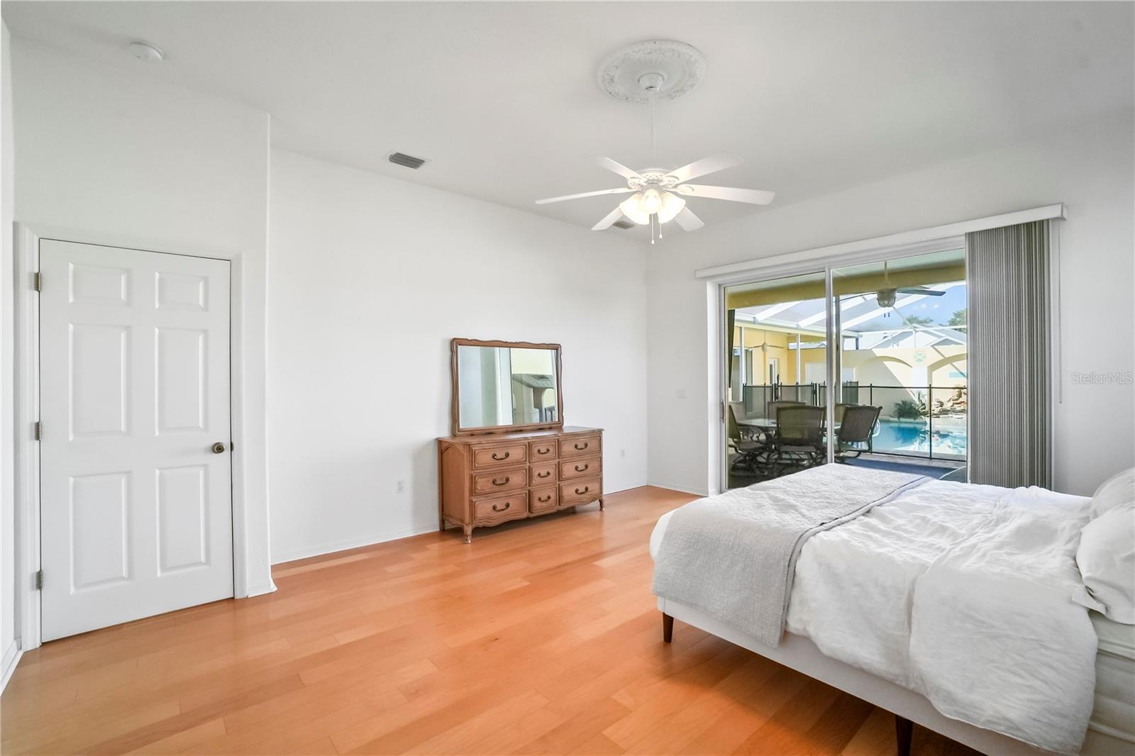 PRISTINE PLACE PH 3 - Residential