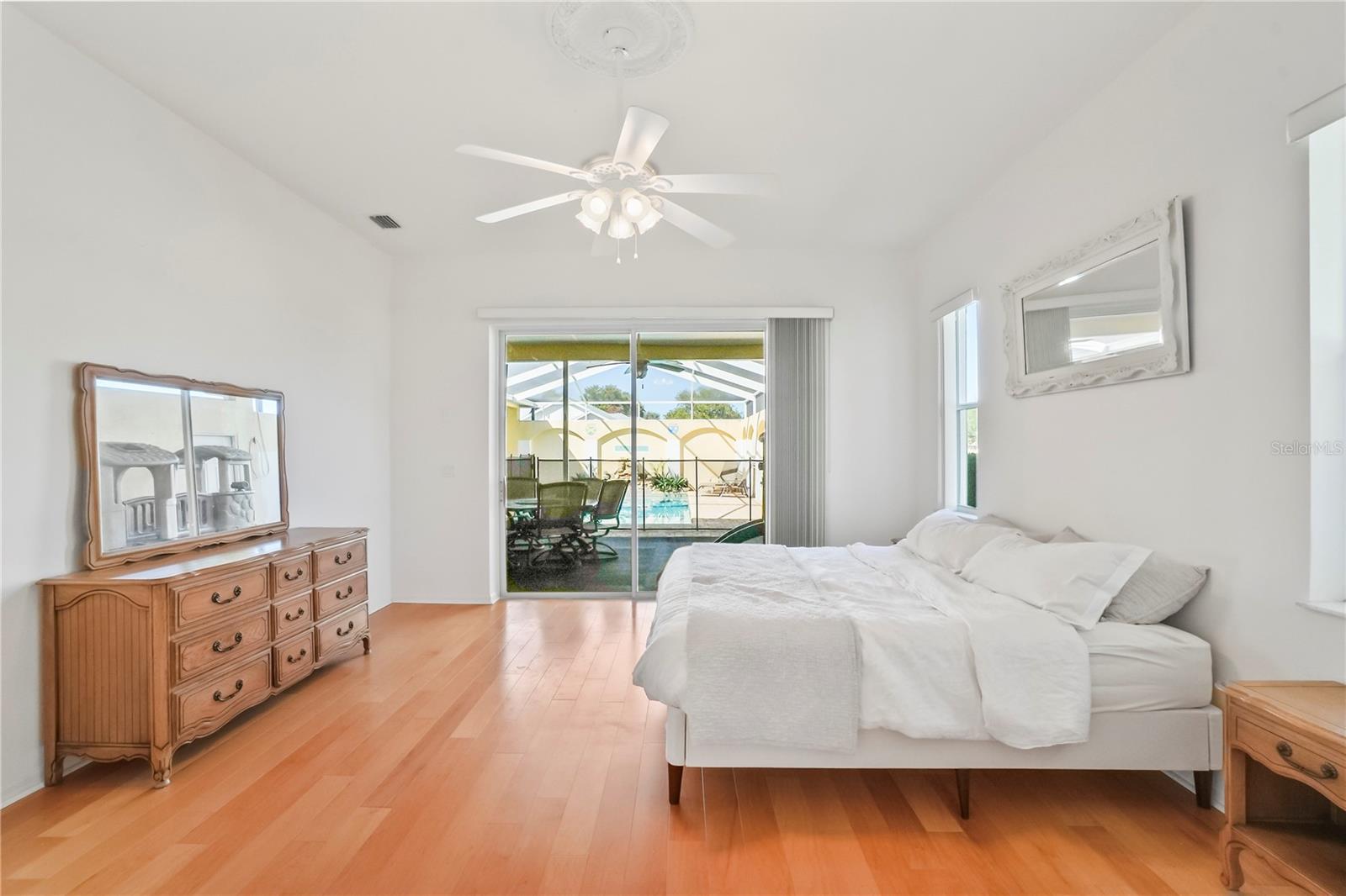 PRISTINE PLACE PH 3 - Residential