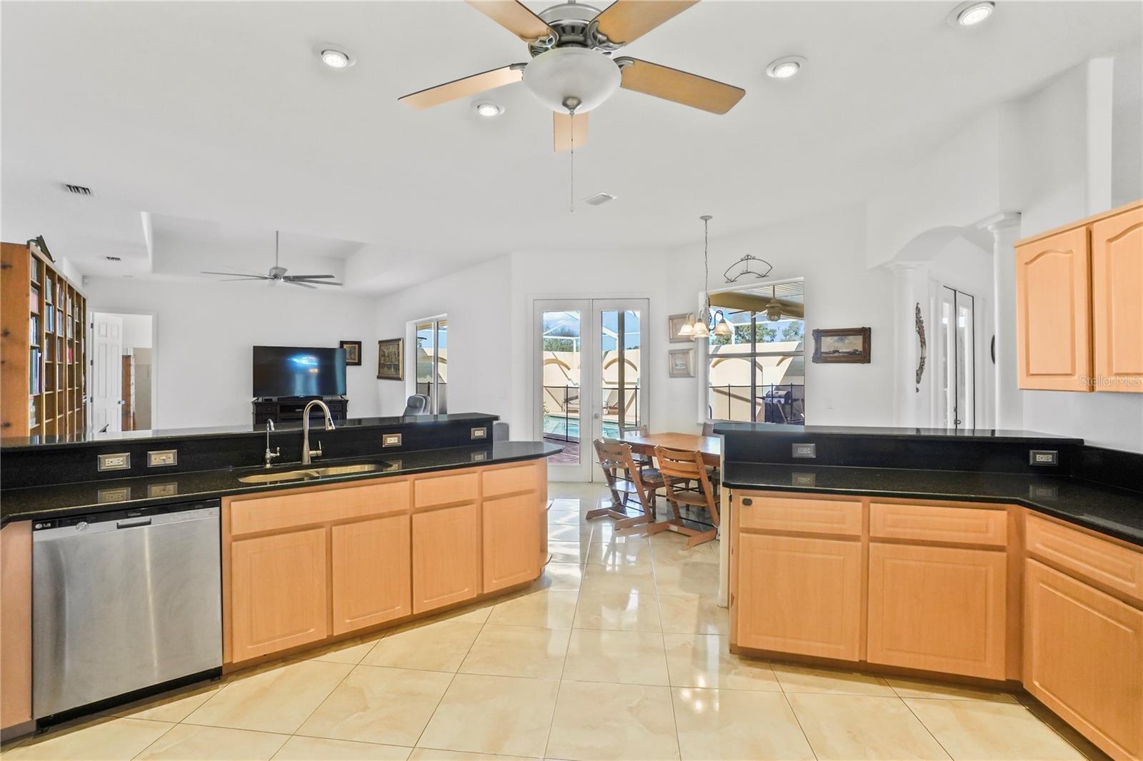 PRISTINE PLACE PH 3 - Residential