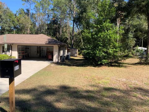 A home in CITRUS SPRINGS