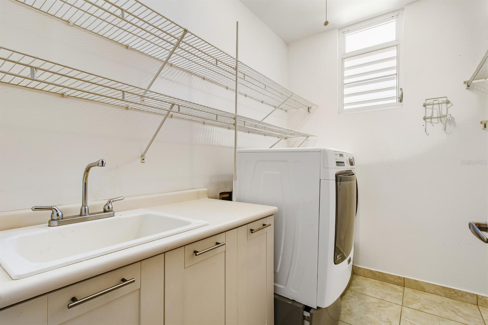 PASEO LOS CORALES II - Residential