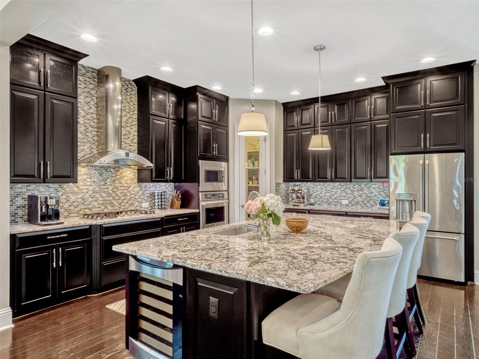 14025 HENCH LANE