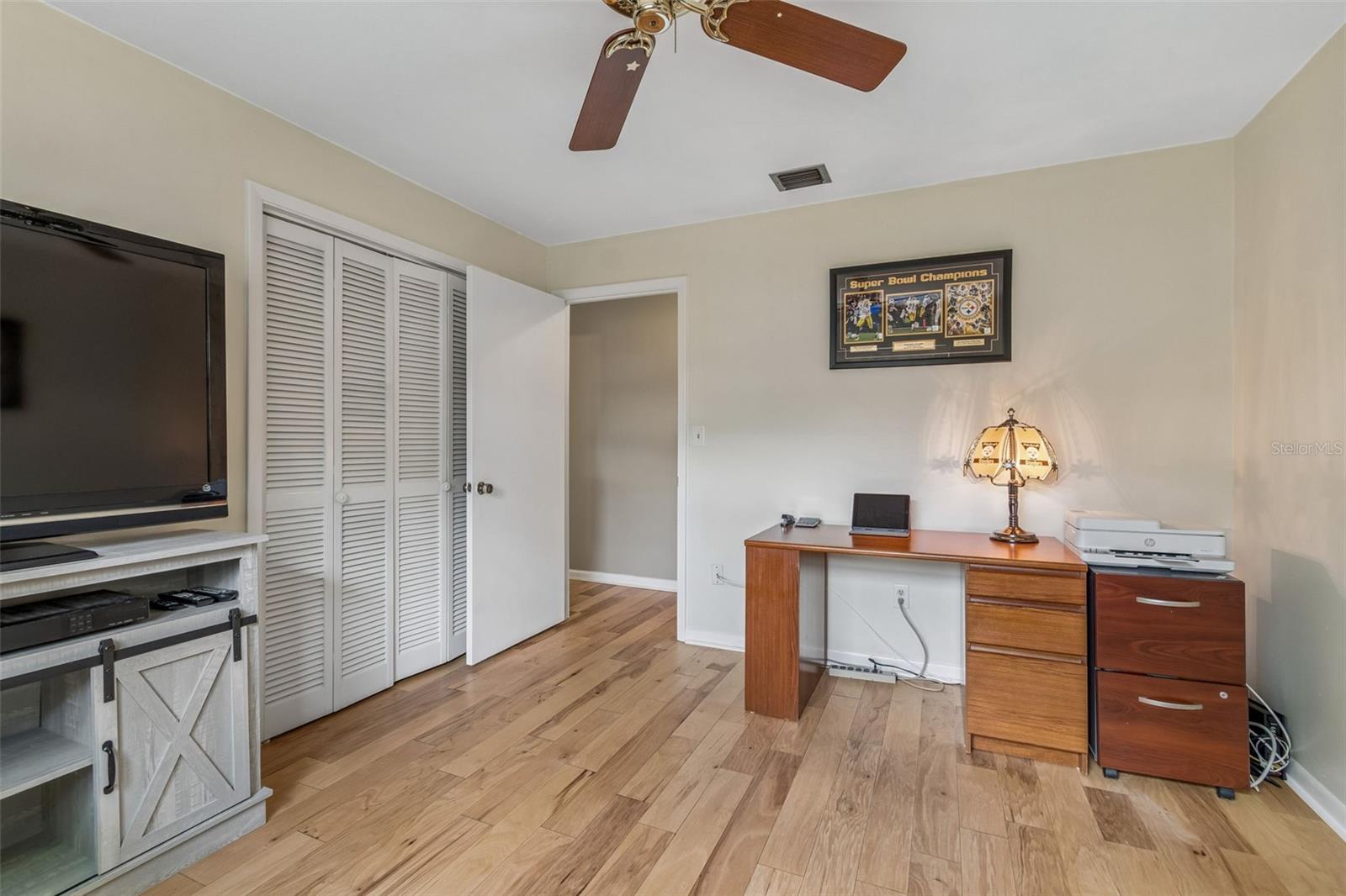 OAK GLEN - Residential