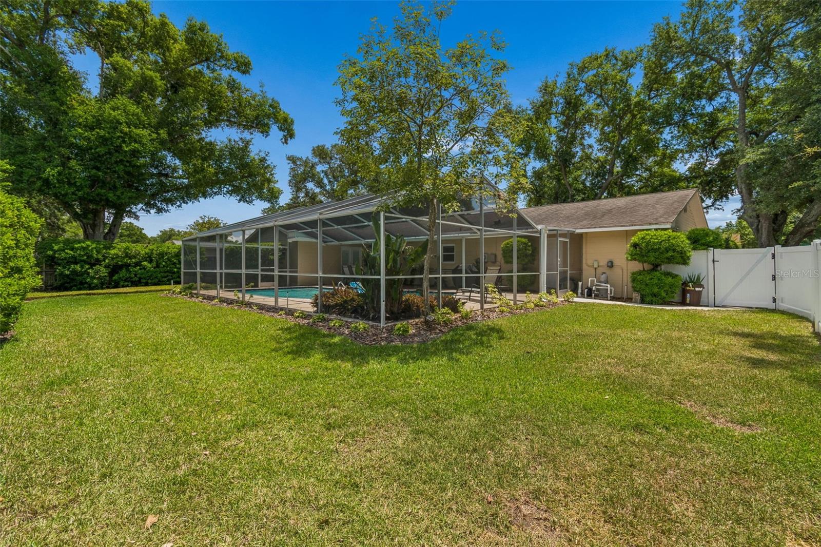 OAK GLEN - Residential