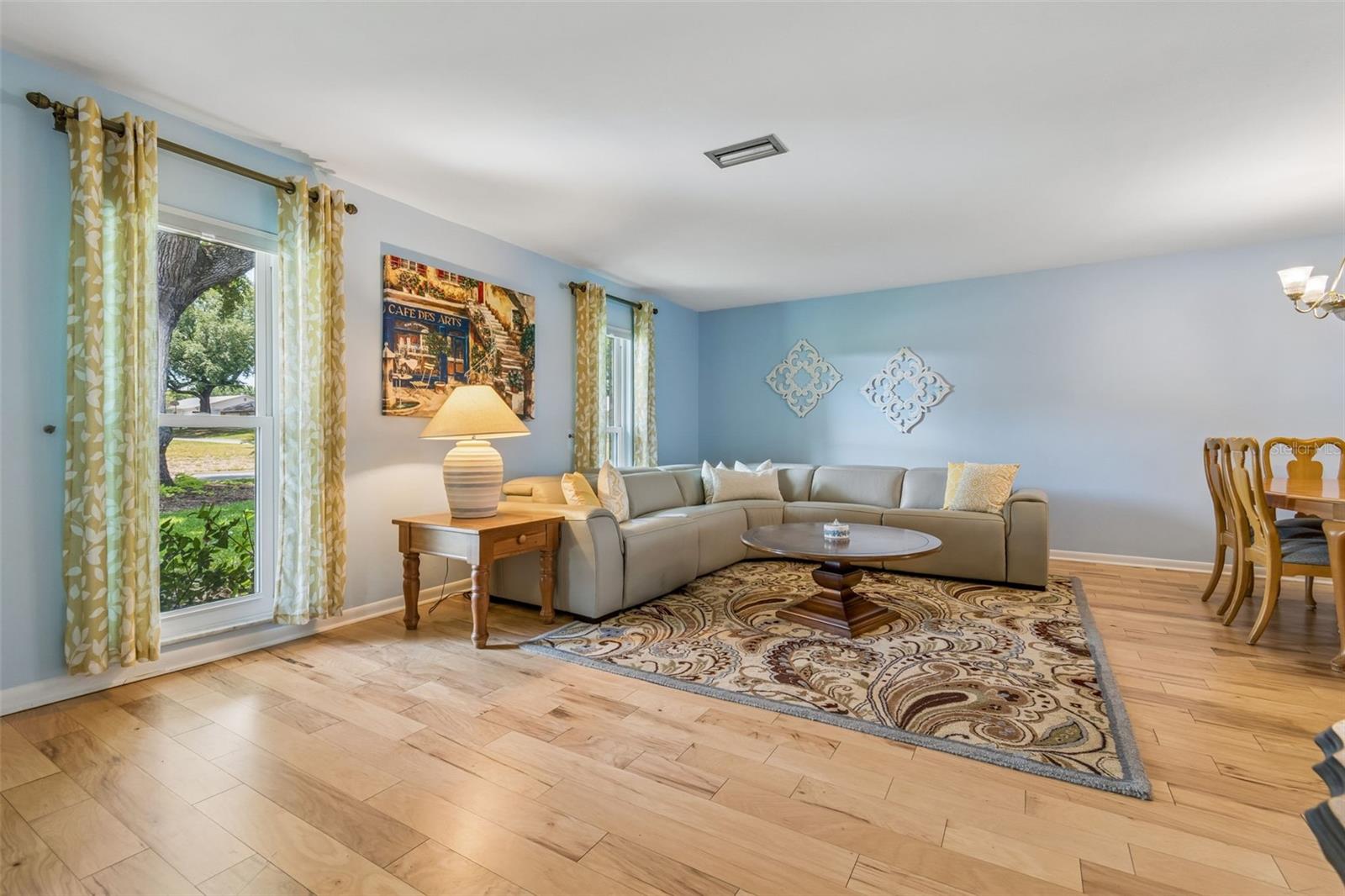 OAK GLEN - Residential