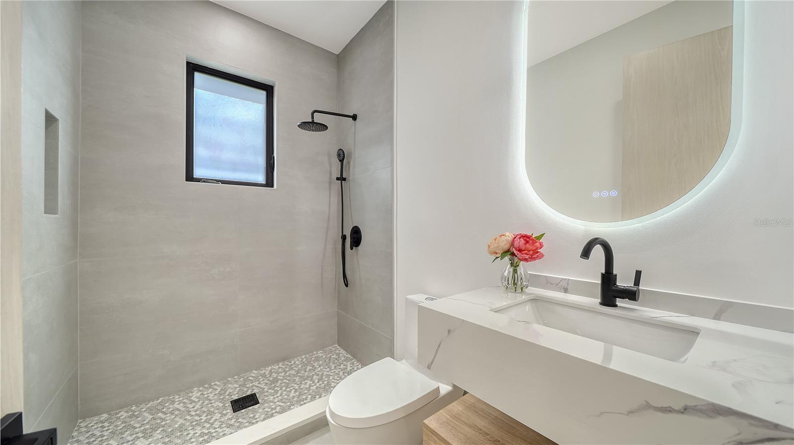BAYVIEW - Residential