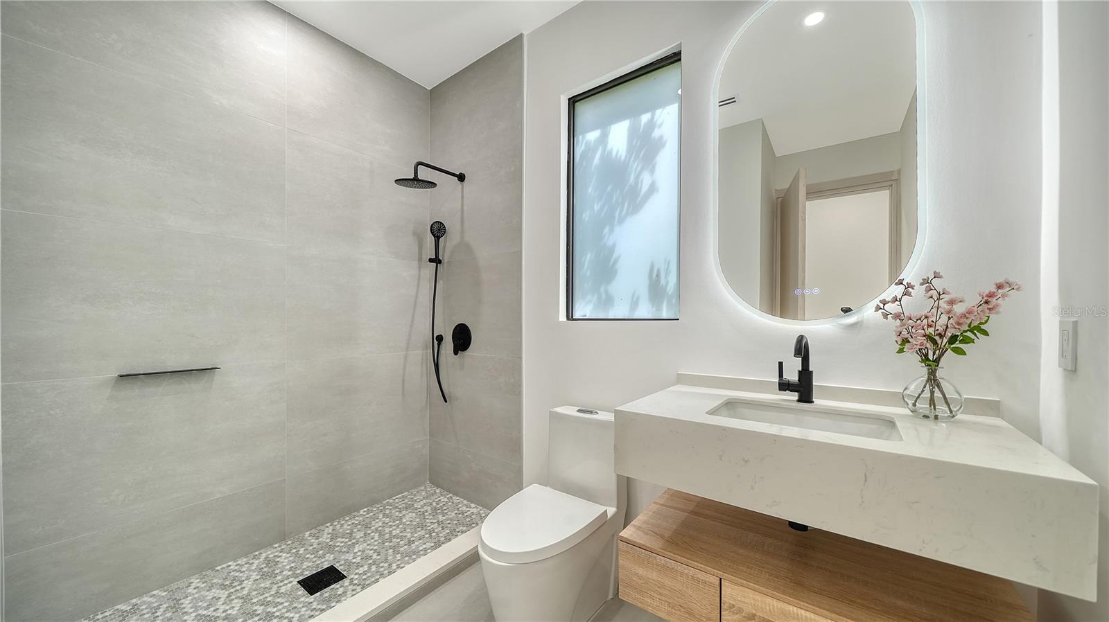 BAYVIEW - Residential