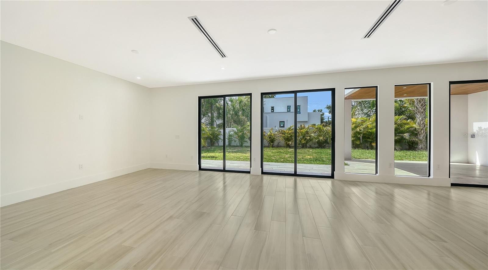 BAYVIEW - Residential