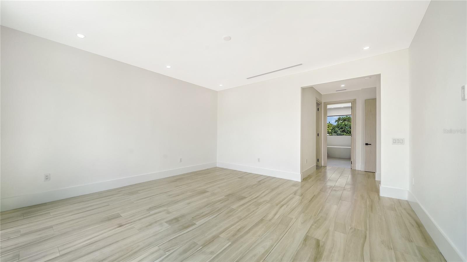 BAYVIEW - Residential
