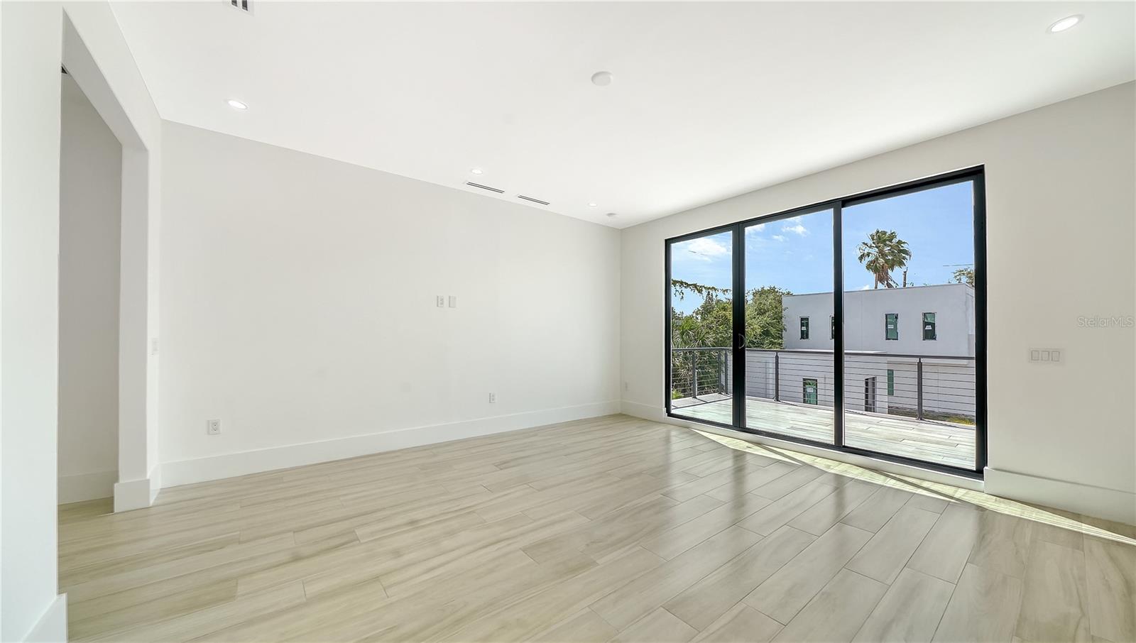 BAYVIEW - Residential