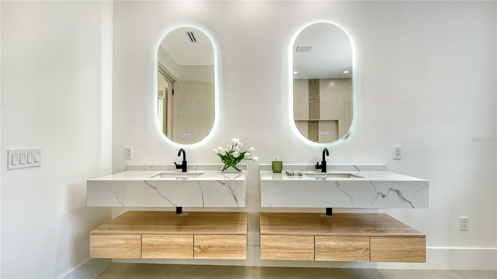 BAYVIEW - Residential
