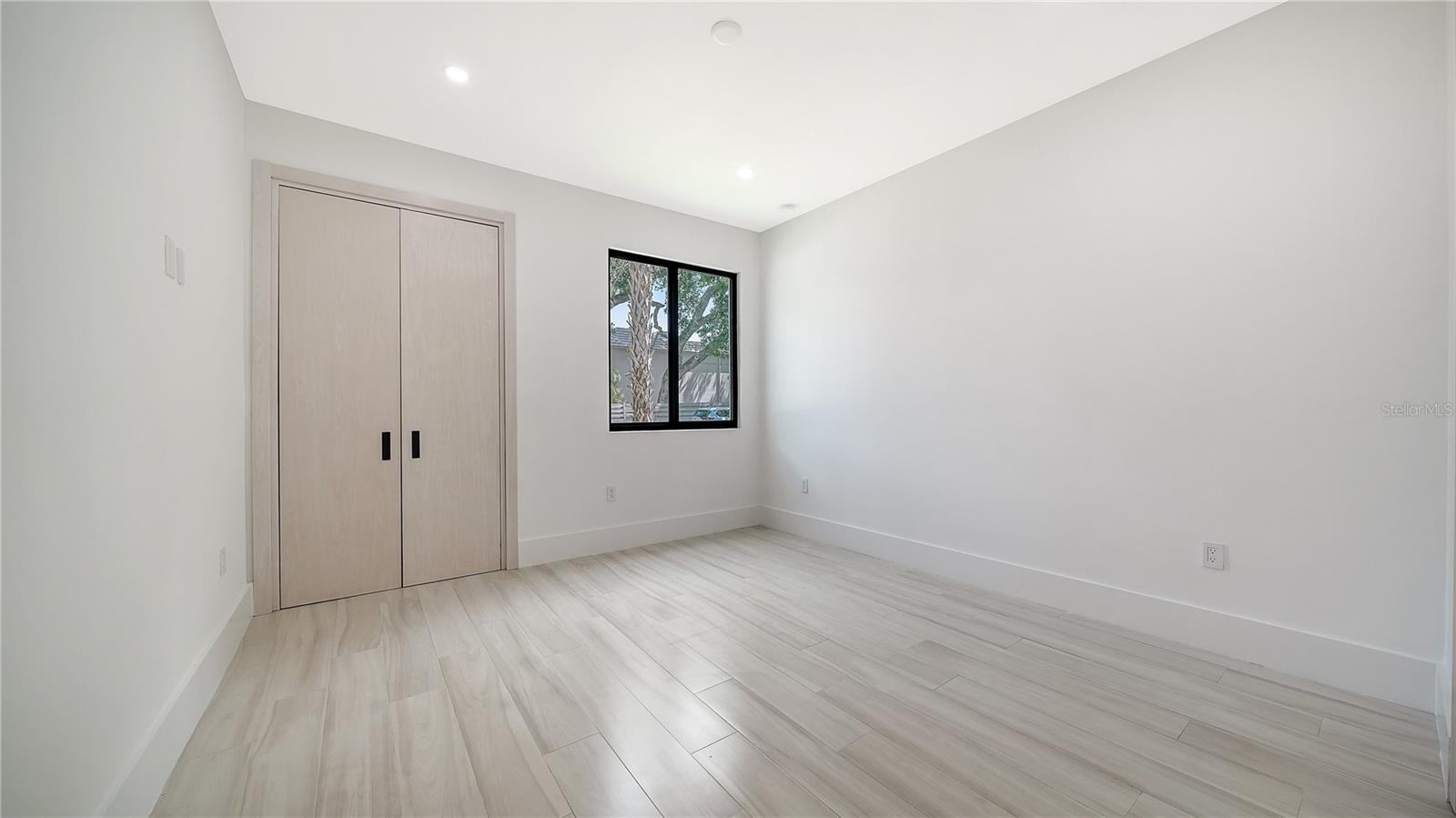 BAYVIEW - Residential