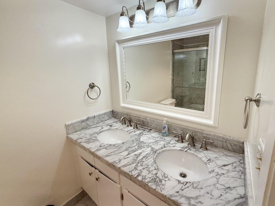 PALM-AIRE AT DESOTO LAKES CNTRY - Residential Lease