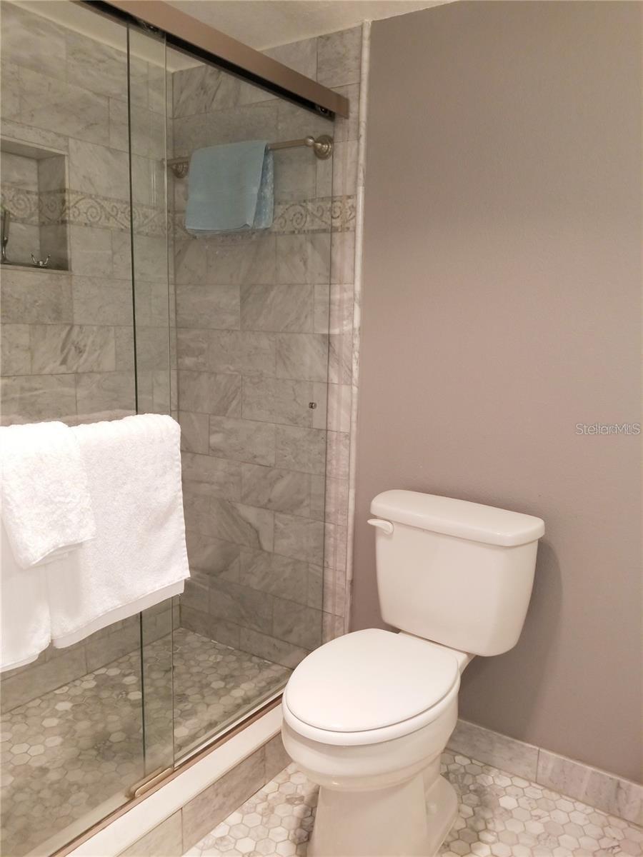 PALM-AIRE AT DESOTO LAKES CNTRY - Residential Lease