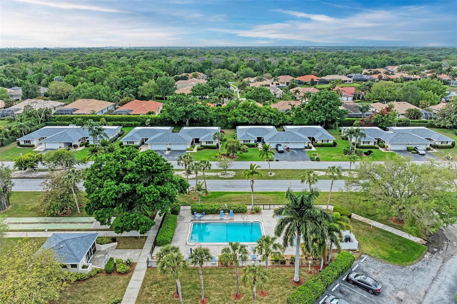 PALM-AIRE AT DESOTO LAKES CNTRY - Residential Lease