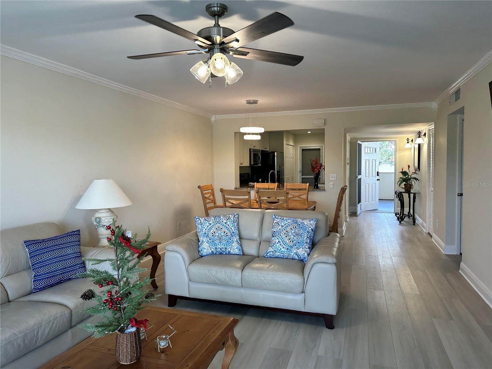PALM-AIRE AT DESOTO LAKES CNTRY - Residential Lease