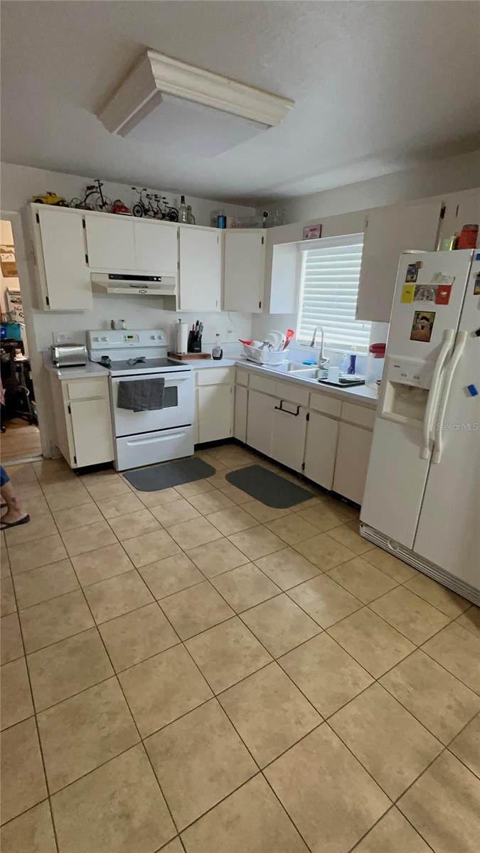 TEMPLE TERRACES - Residential