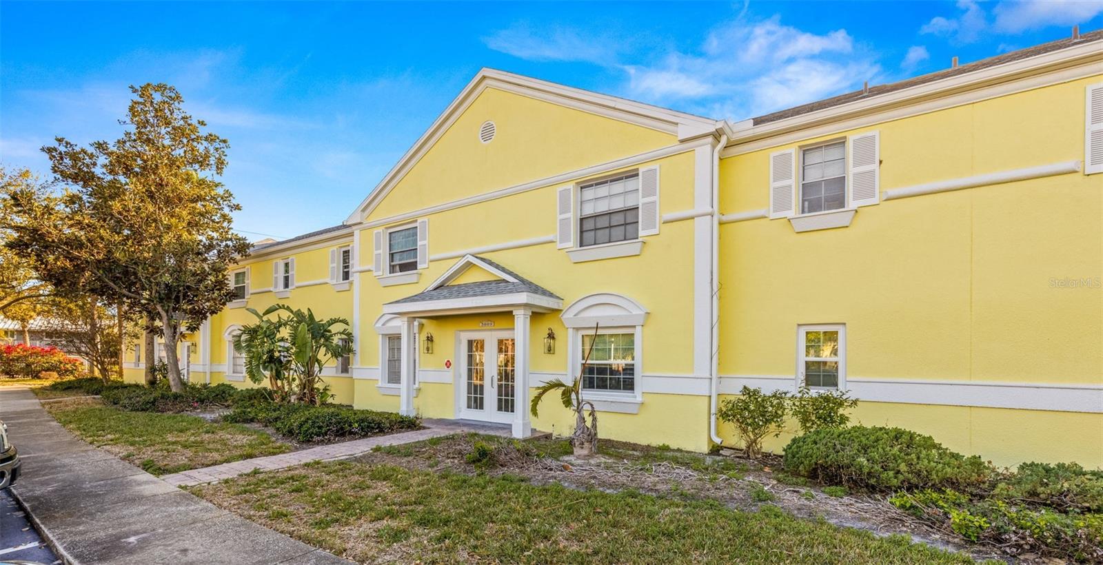 3889 POMPANO DRIVE SE A
