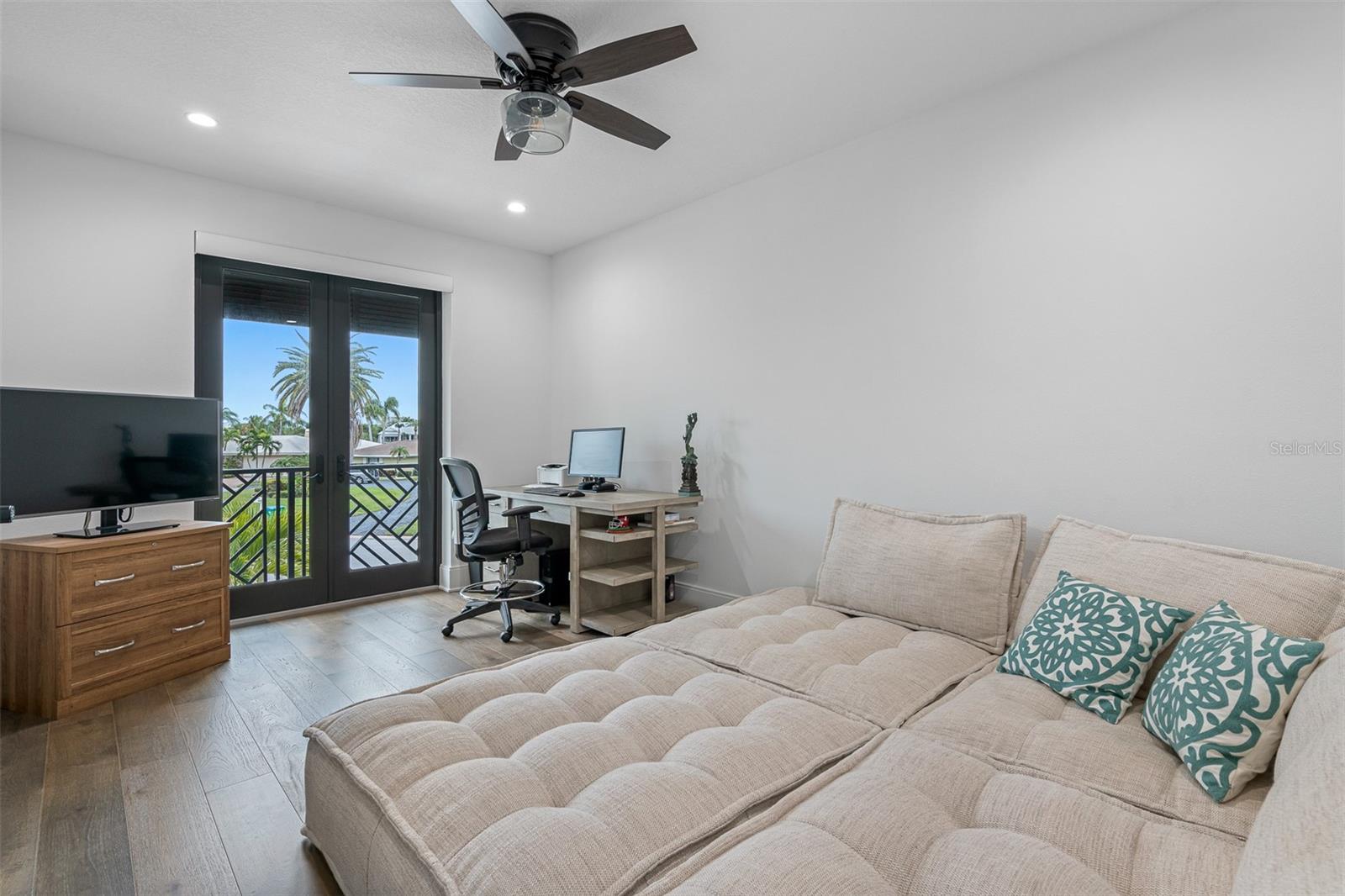 BATH CLUB ESTATES 2ND ADD - Residential