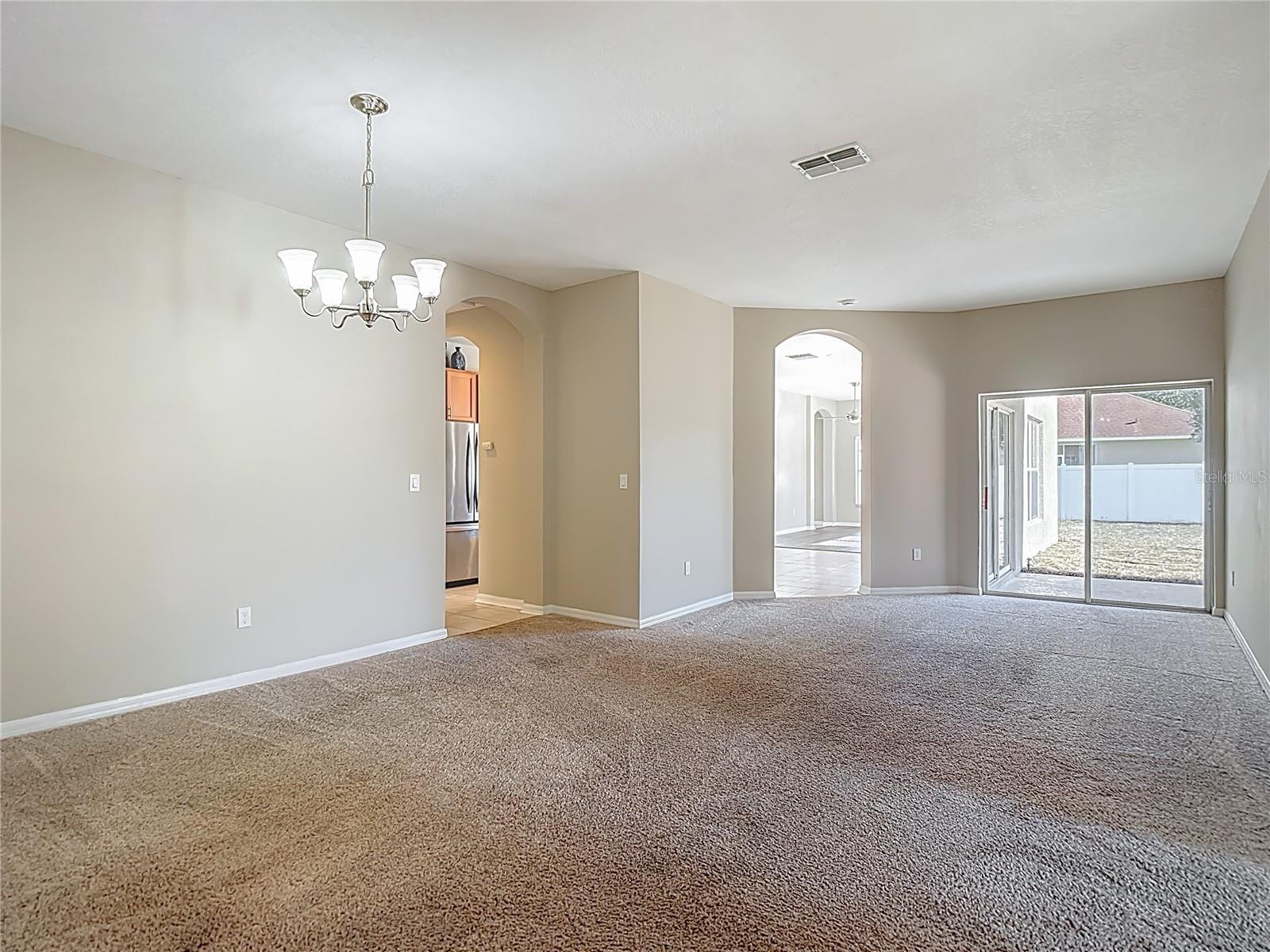 WATERS EDGE 02 - Residential