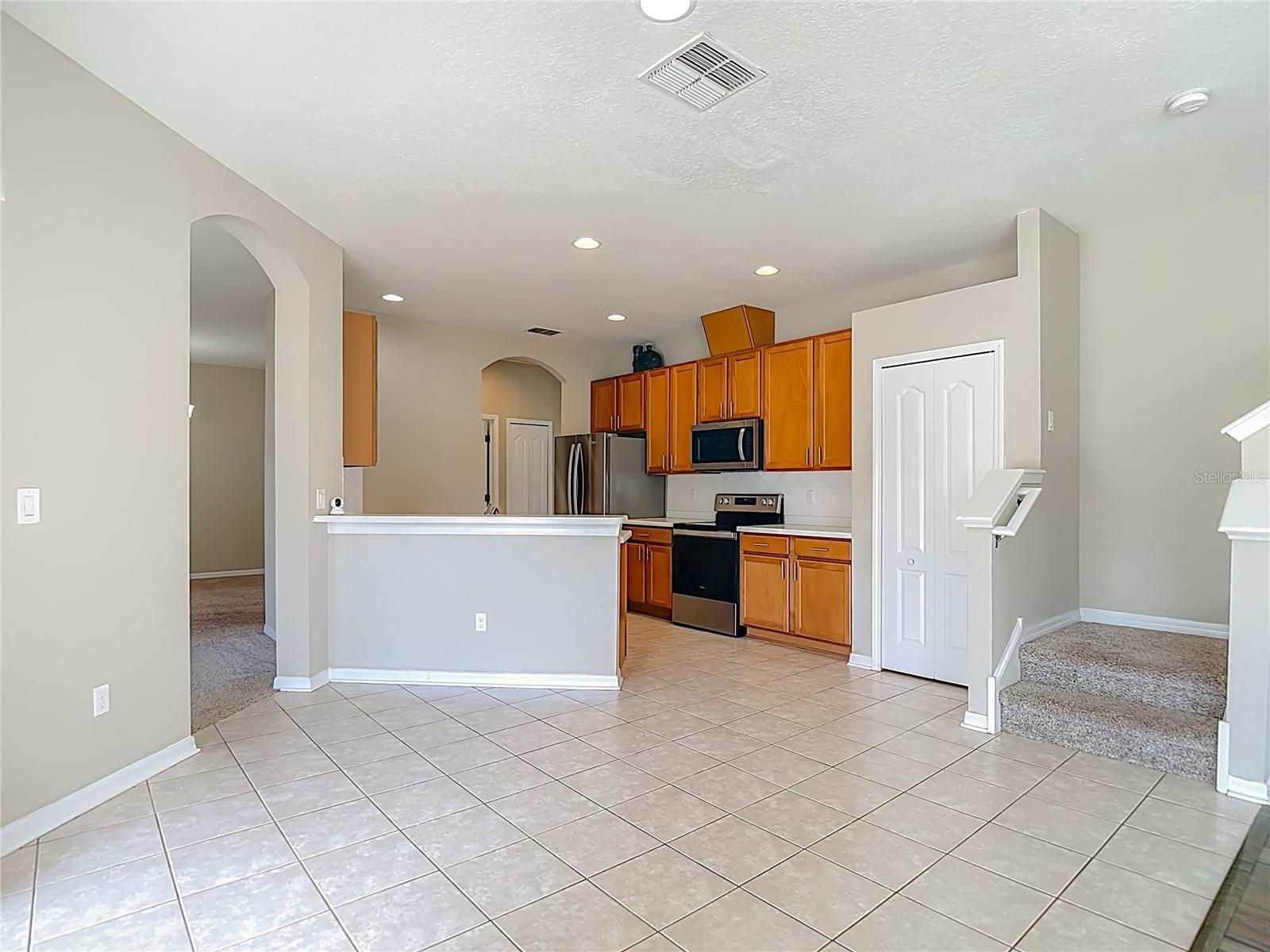 WATERS EDGE 02 - Residential