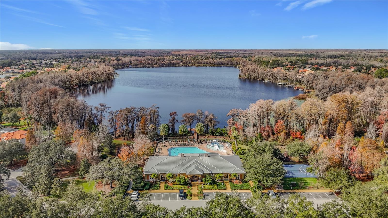 WATERS EDGE 02 - Residential