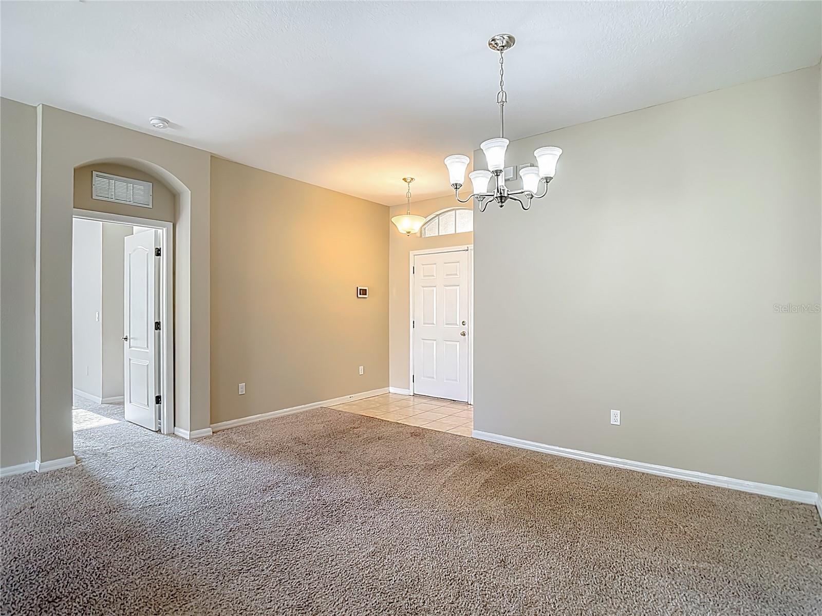 WATERS EDGE 02 - Residential