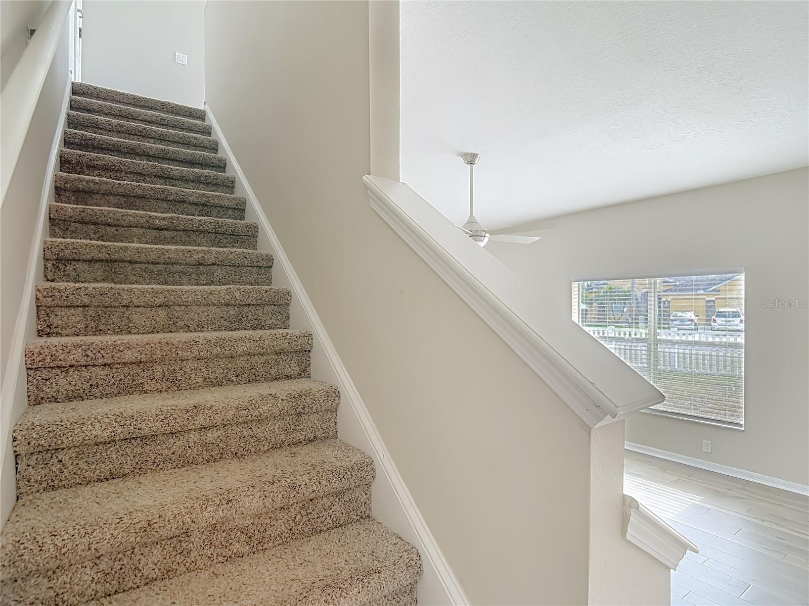 WATERS EDGE 02 - Residential