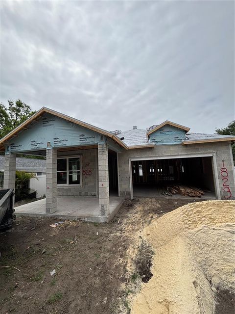 1828 27TH AVENUE N ST PETERSBURG FL 33713