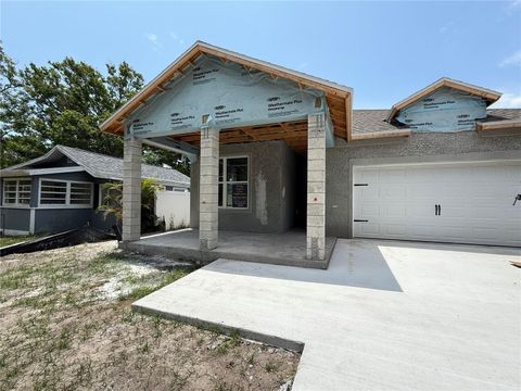 1828 27TH AVENUE N ST PETERSBURG FL 33713