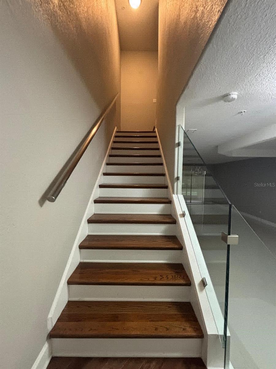 3099 METRO SEVILLA DRIVE 104