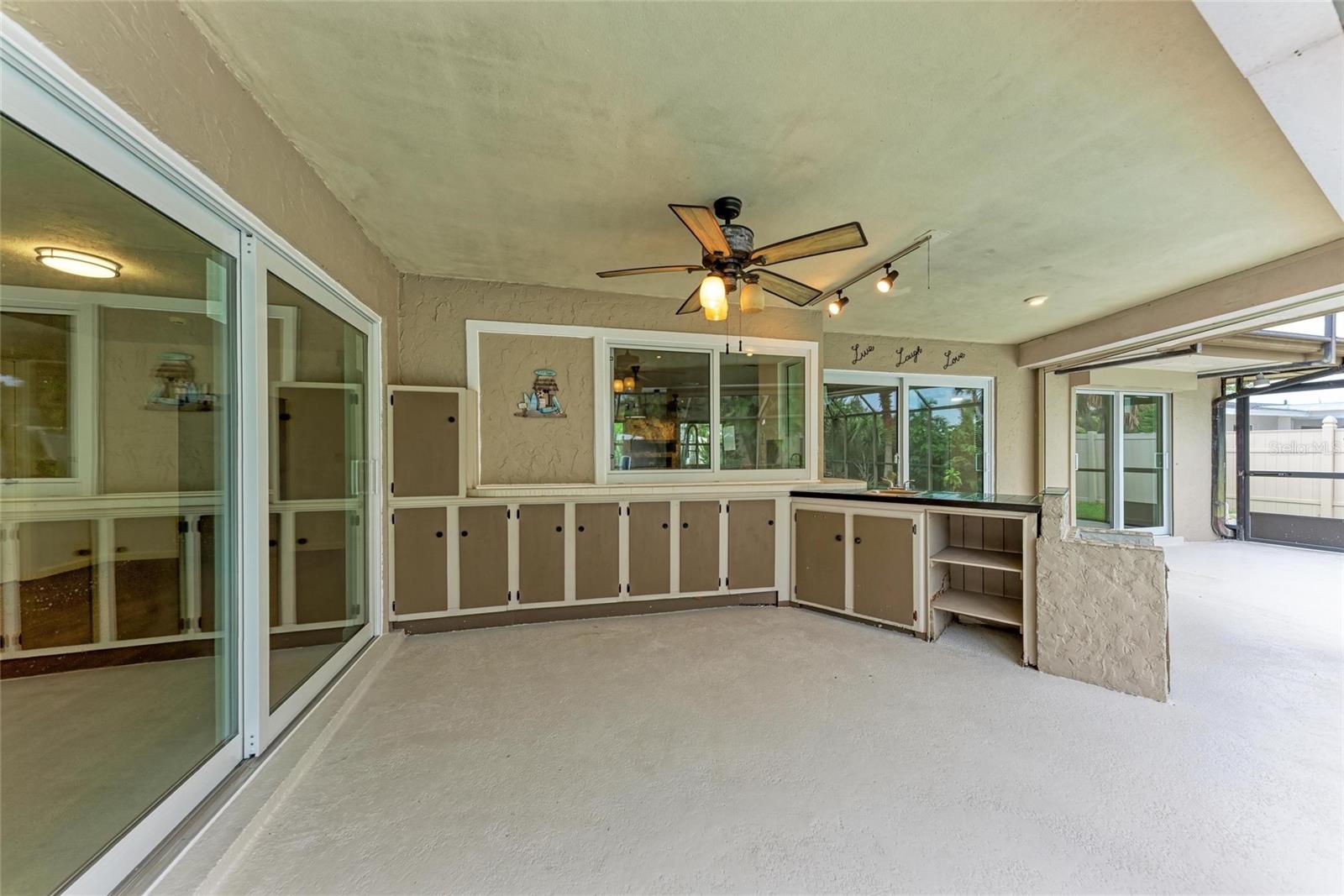 SORRENTO SHORES - Residential Lease