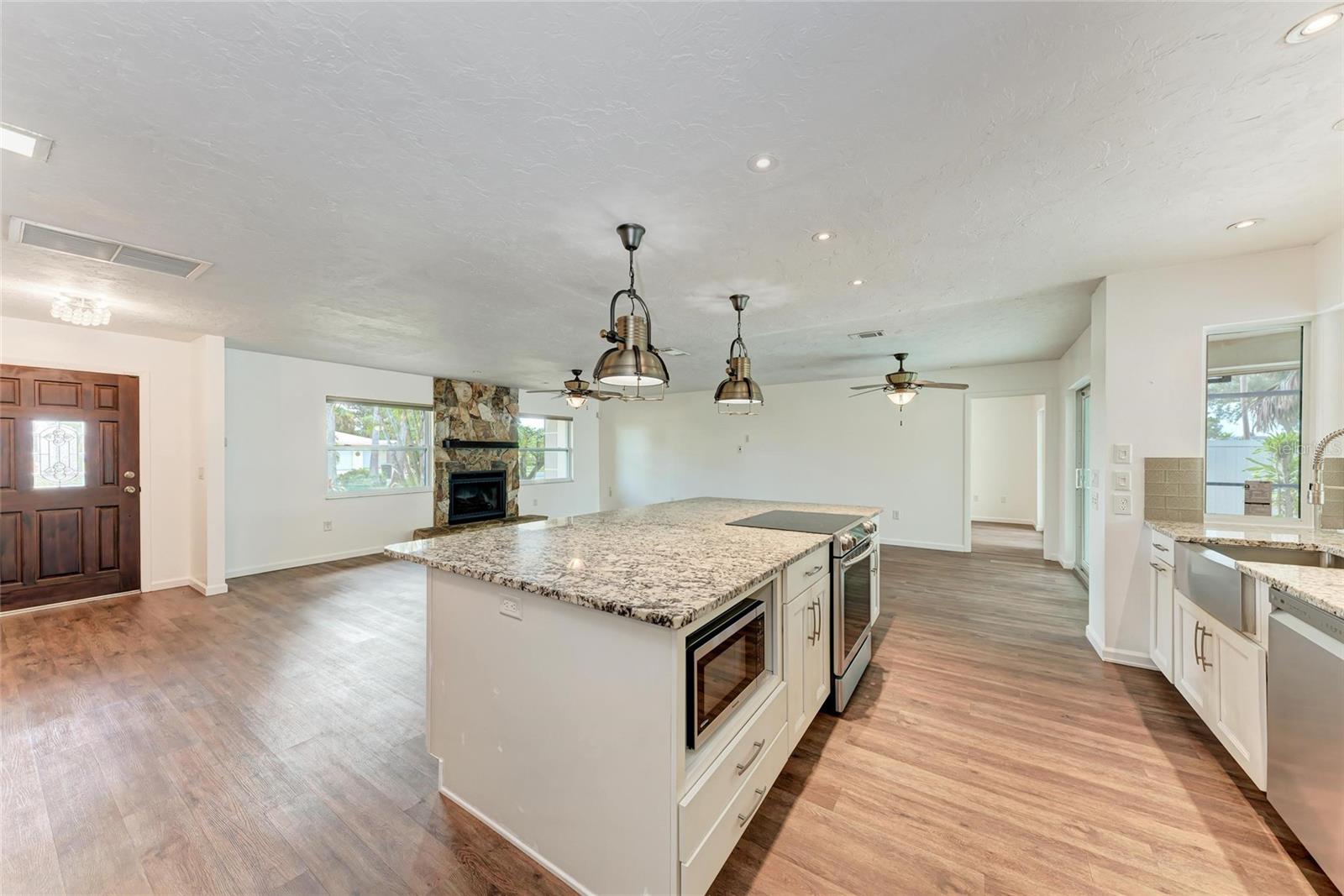 SORRENTO SHORES - Residential Lease