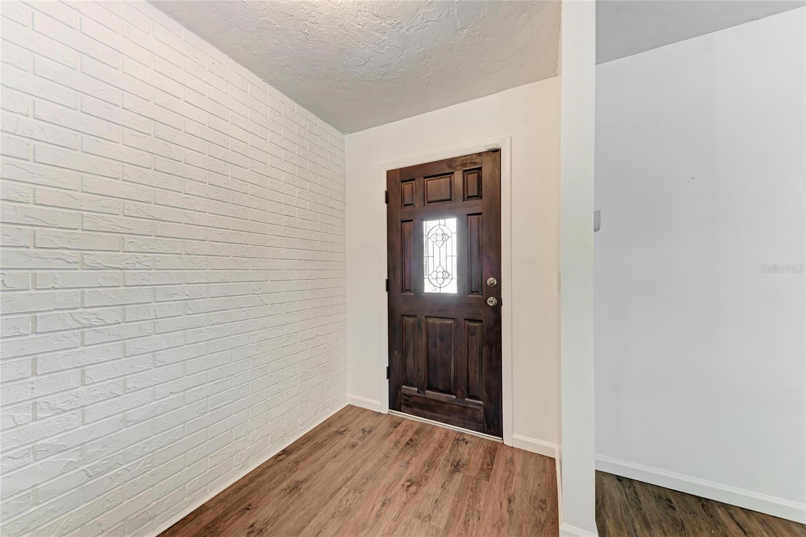 SORRENTO SHORES - Residential Lease
