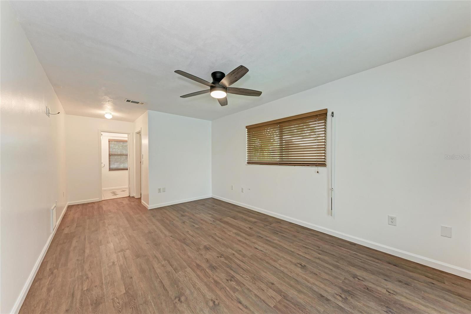 SORRENTO SHORES - Residential Lease