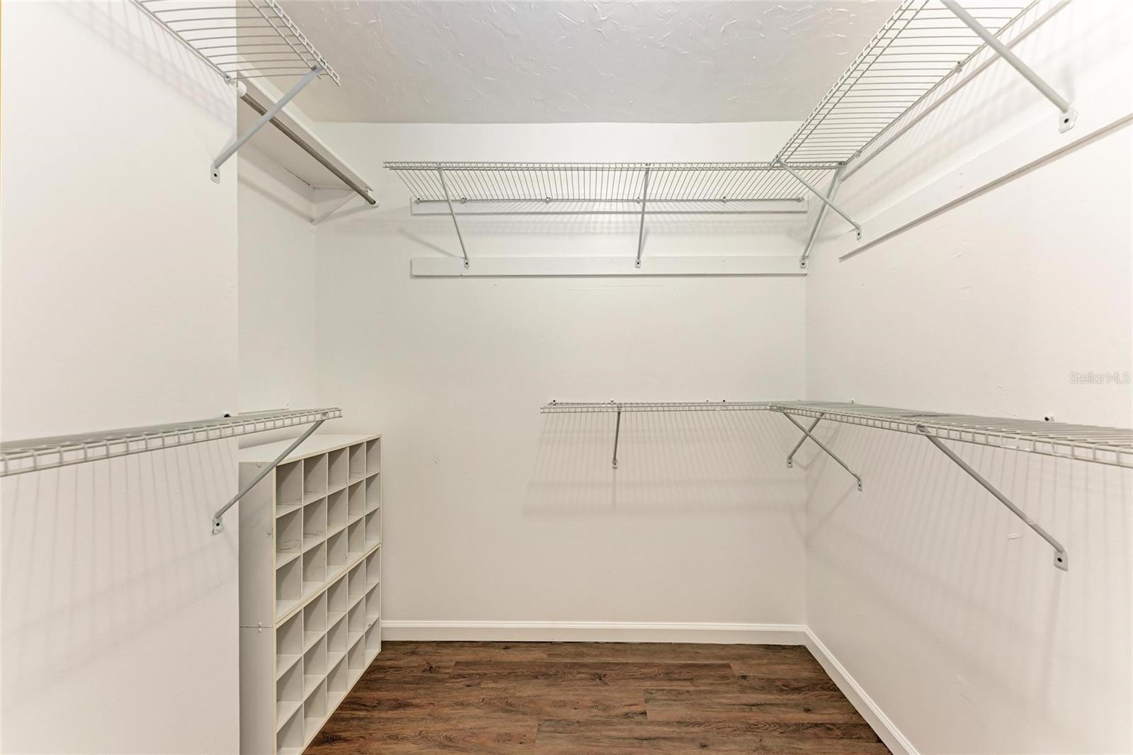 SORRENTO SHORES - Residential Lease