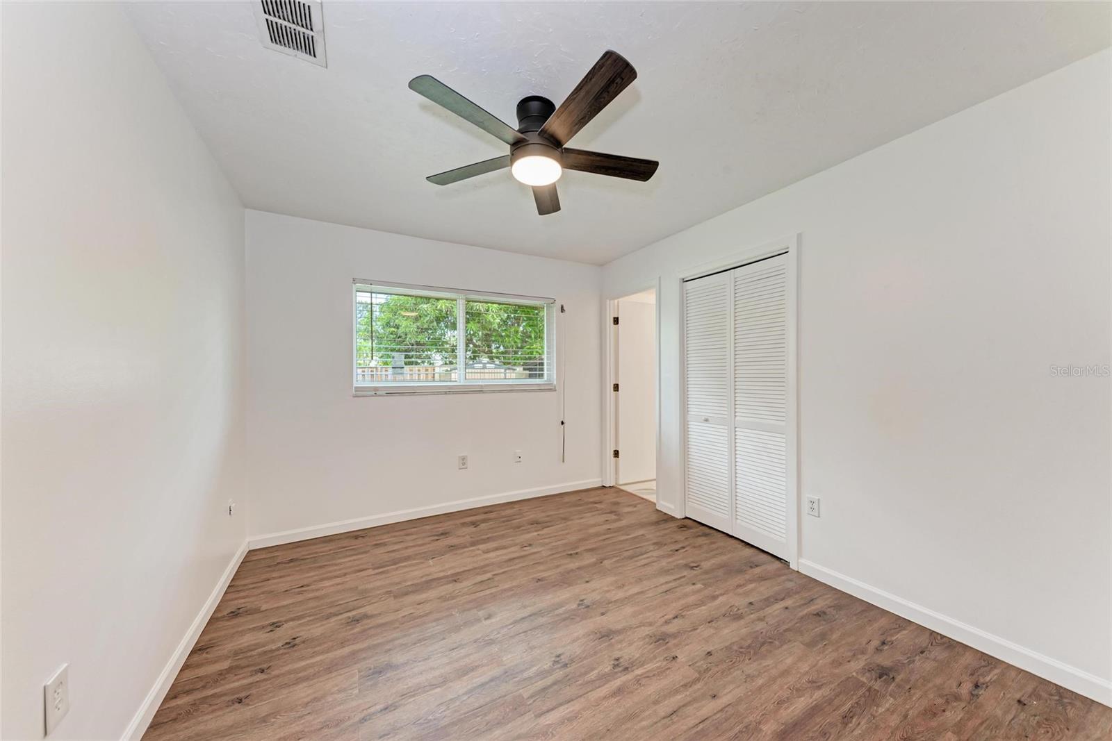 SORRENTO SHORES - Residential Lease