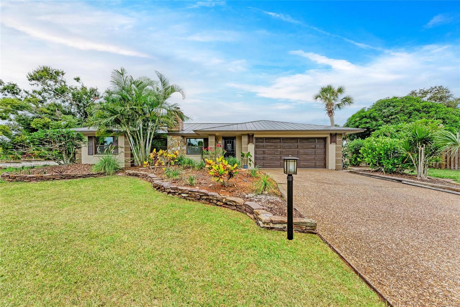 SORRENTO SHORES - Residential Lease