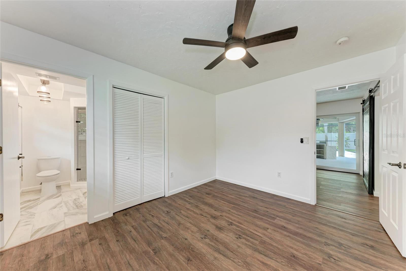 SORRENTO SHORES - Residential Lease