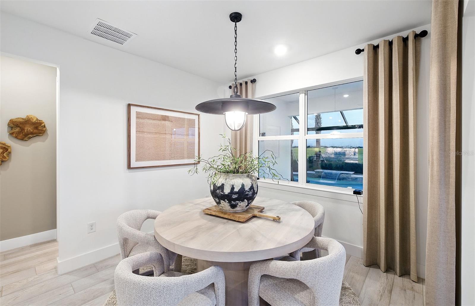 8214 HIGHGROVE AVENUE, BRADENTON, FL, 34210 4 8214 HIGHGROVE AVENUE
