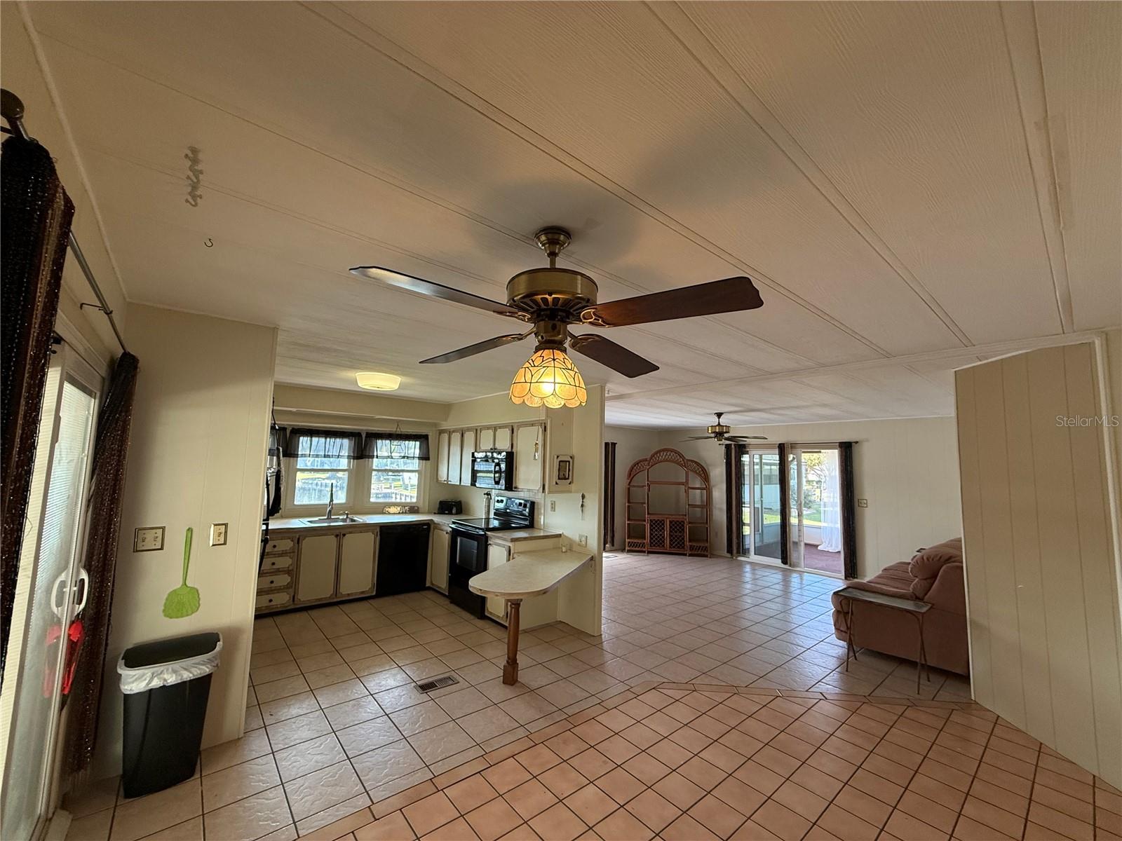 CONTINENTAL CAMPER RESORTS UNI - Residential