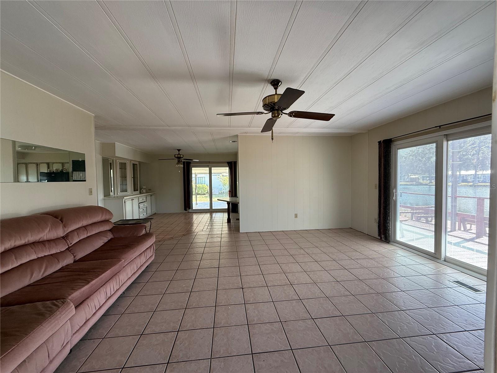 CONTINENTAL CAMPER RESORTS UNI - Residential