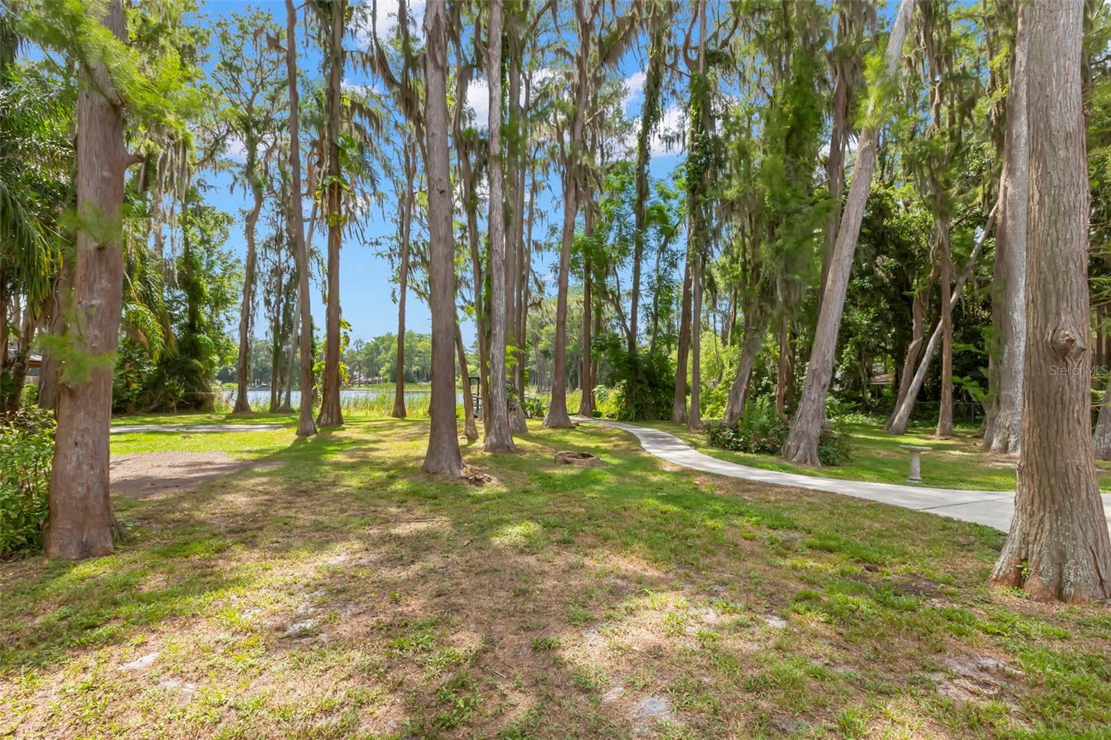 CRENSHAW LAKES - Residential
