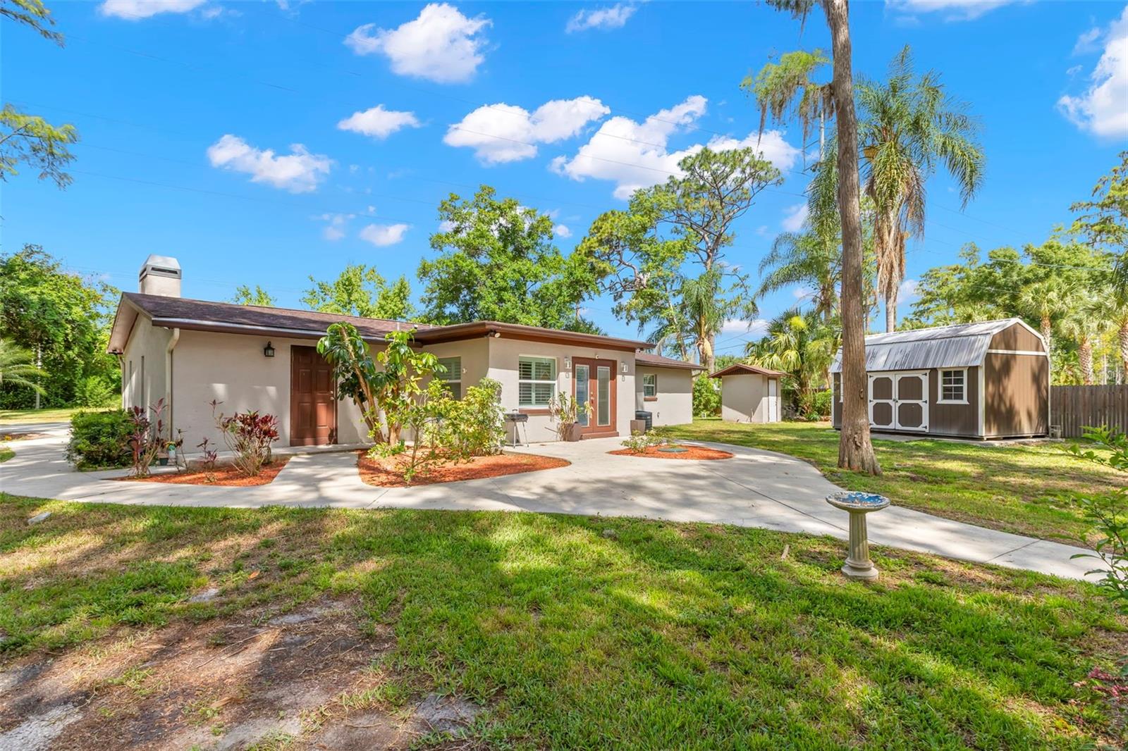 CRENSHAW LAKES - Residential