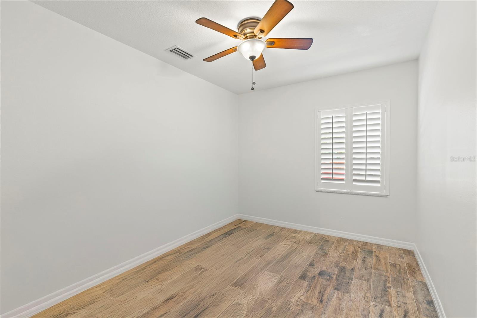 CRENSHAW LAKES - Residential