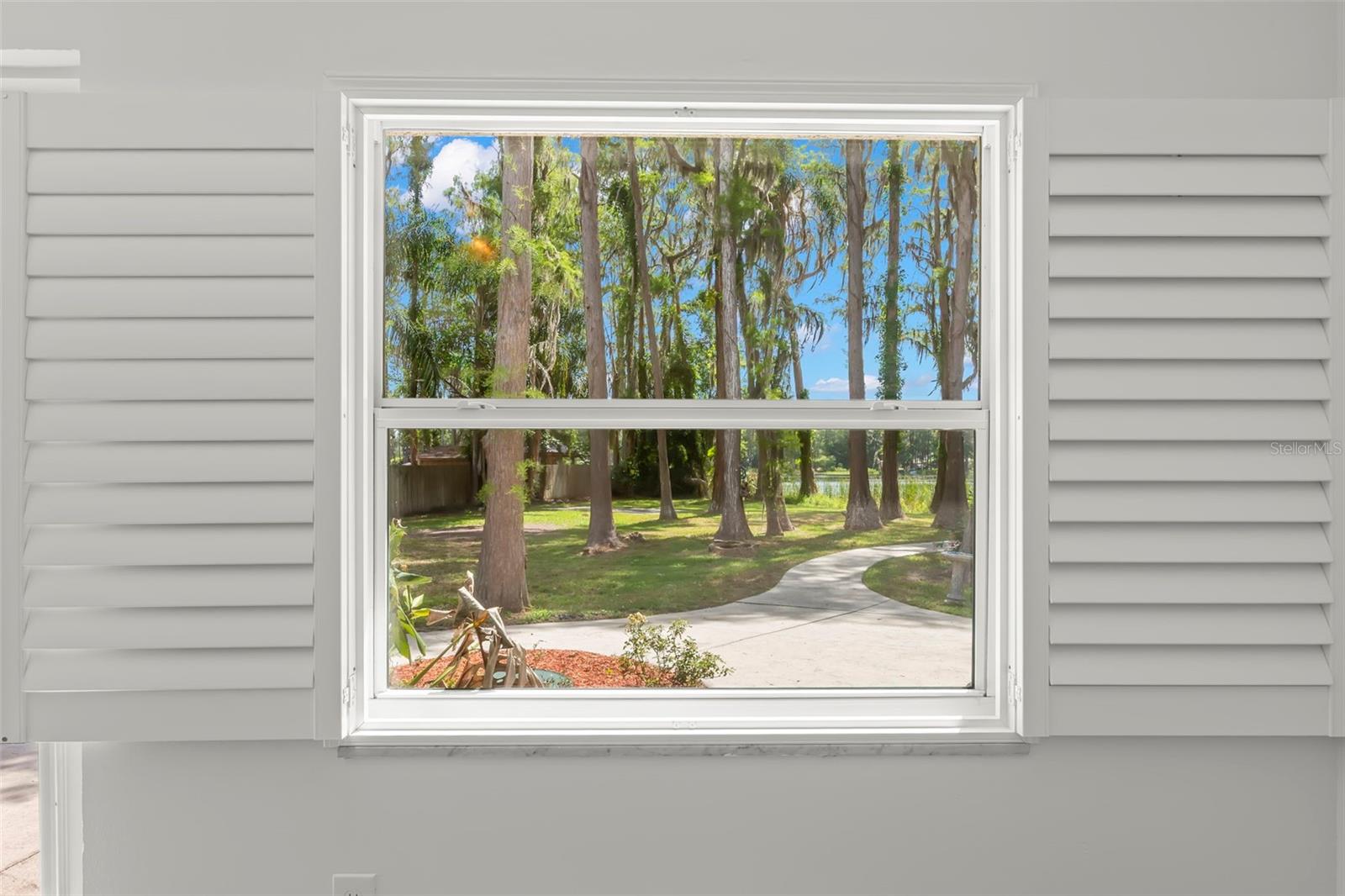 CRENSHAW LAKES - Residential