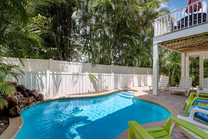 ISLAND ESCAPE - Residential Lease